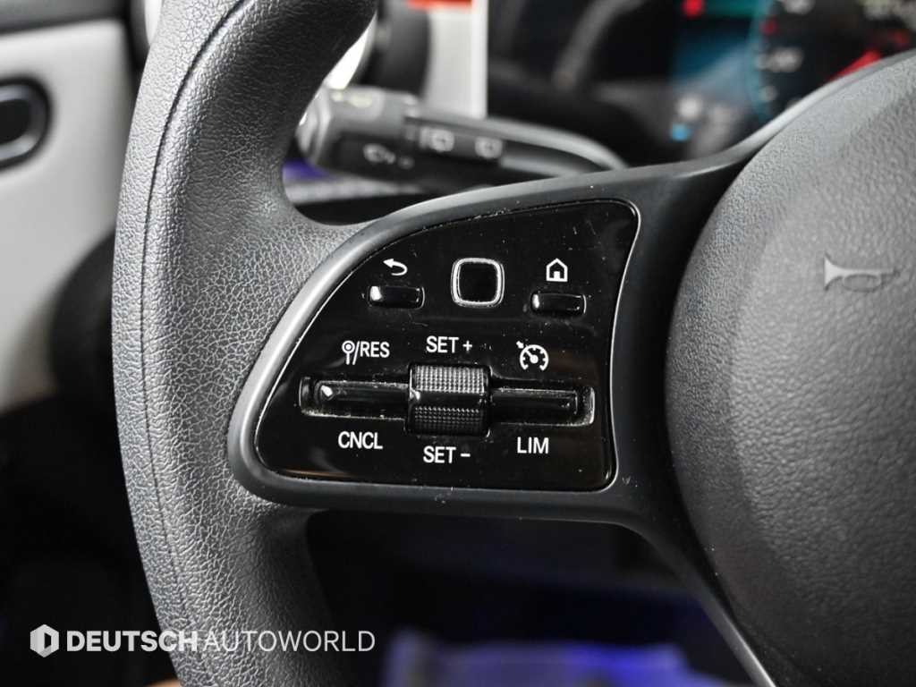 벤츠 A 클래스 A클래스 W177 A220 해치백 이미지 18