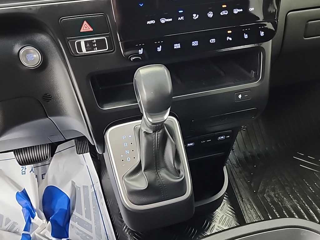 현대 스타리아 2WD 디젤 카고 모던 5인승 이미지 8