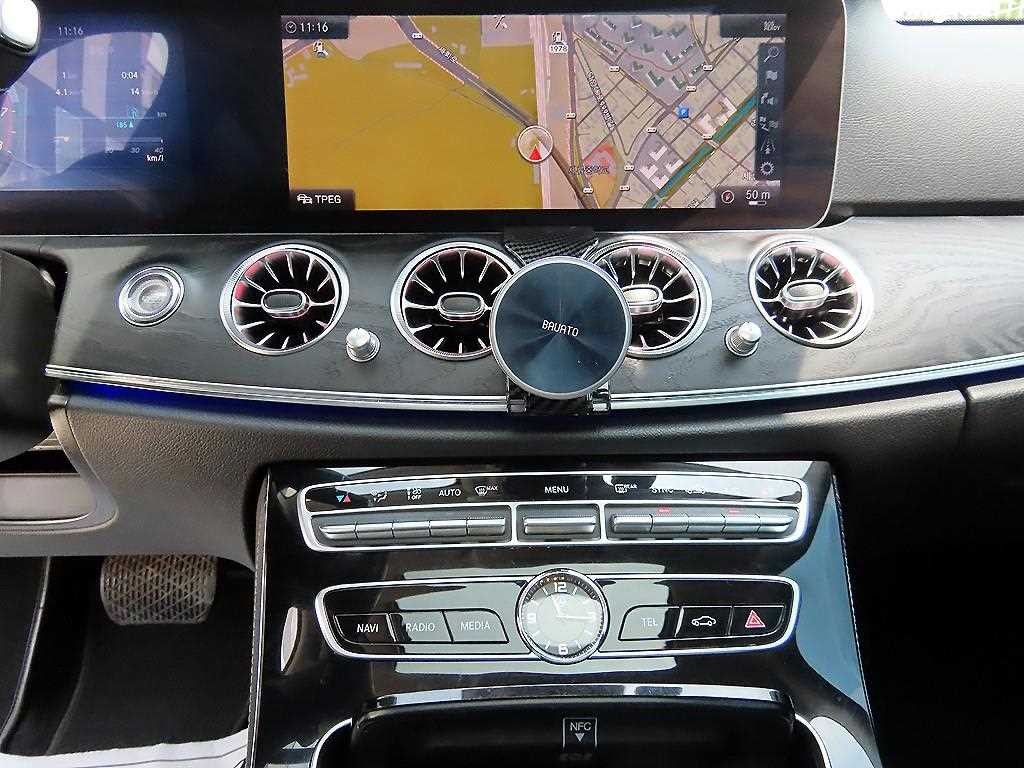 벤츠 E 클래스 E-클래스 W213 E300 4MATIC 아방가르드 이미지 15