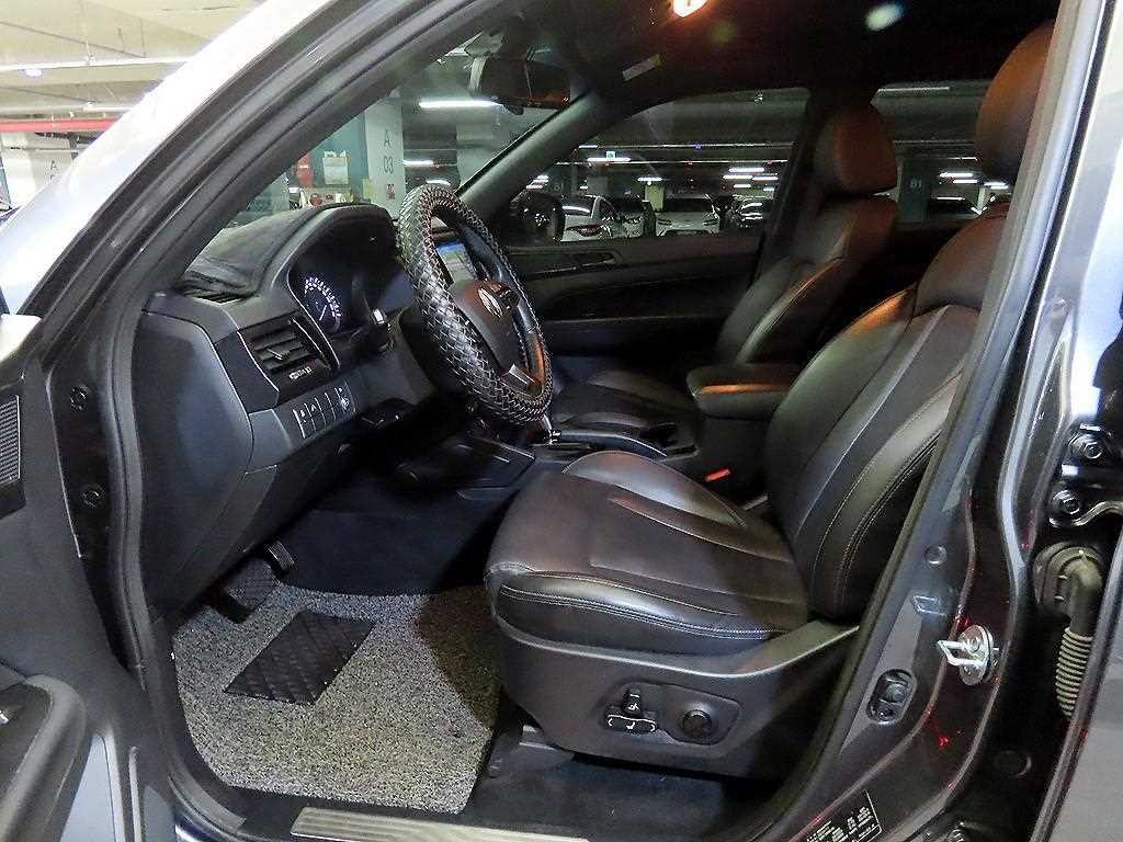 KG모빌리티(쌍용) 렉스턴 렉스턴 스포츠 칸 디젤 2.2 4WD 5링크 프레스티지 스페셜 이미지 6