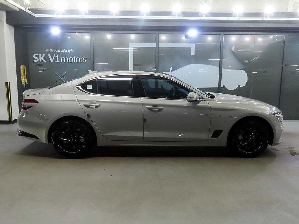 제네시스 G70 더 뉴 G70 가솔린 2.5T 4WD 기본형 이미지 3