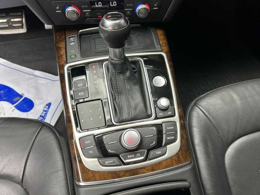 아우디 A7 3.0 TDI 콰트로 엔트리 이미지 11