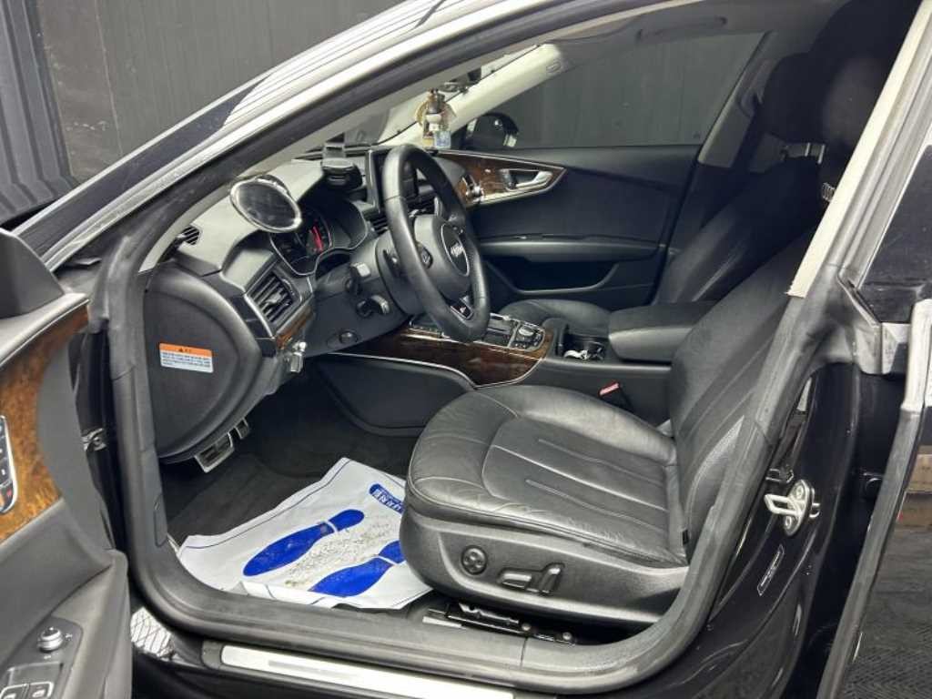 아우디 A7 3.0 TDI 콰트로 엔트리 이미지 7