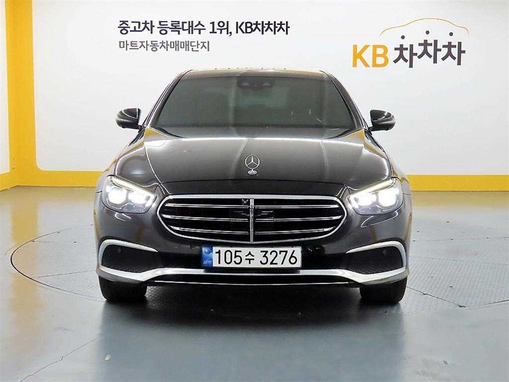벤츠 E 클래스 E-클래스 W213 E450 4MATIC 익스클루시브 이미지 3