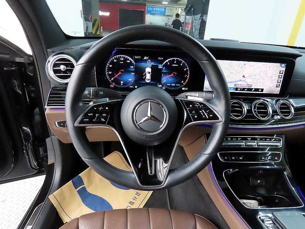 벤츠 E 클래스 E-클래스 W213 E450 4MATIC 익스클루시브 이미지 9