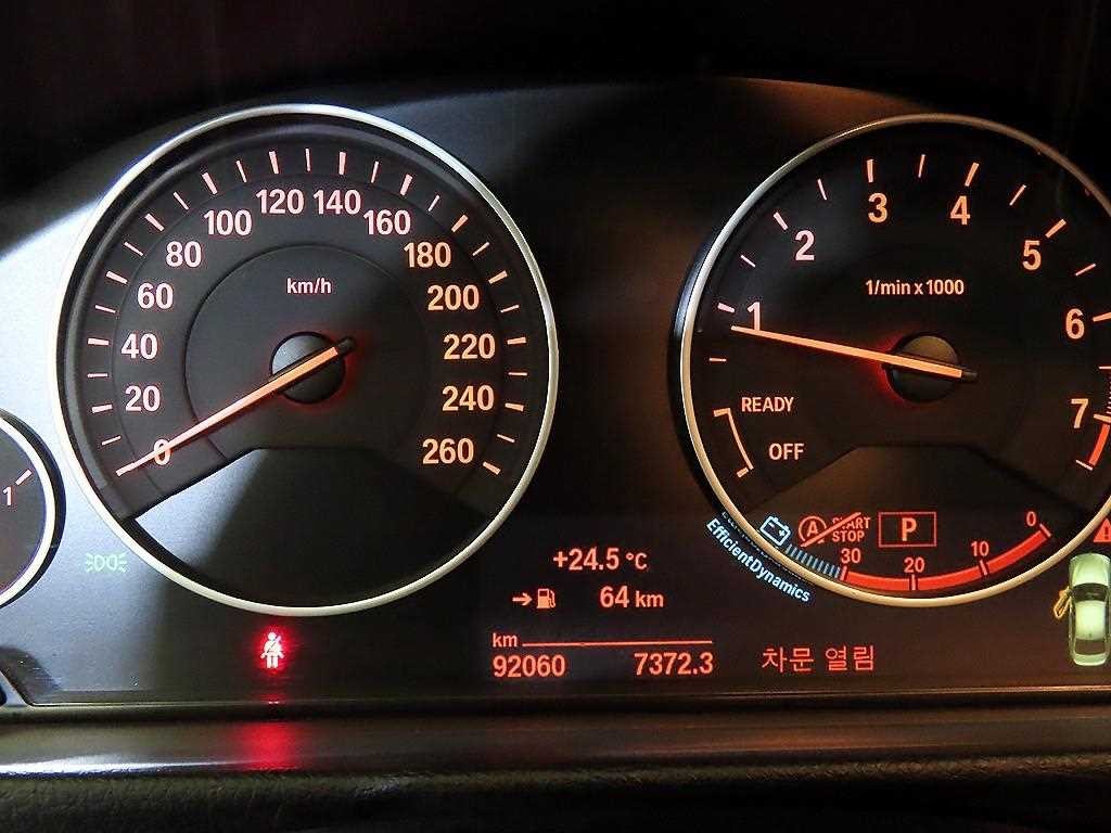 BMW 3시리즈 3시리즈 (F30) 320i 이미지 9