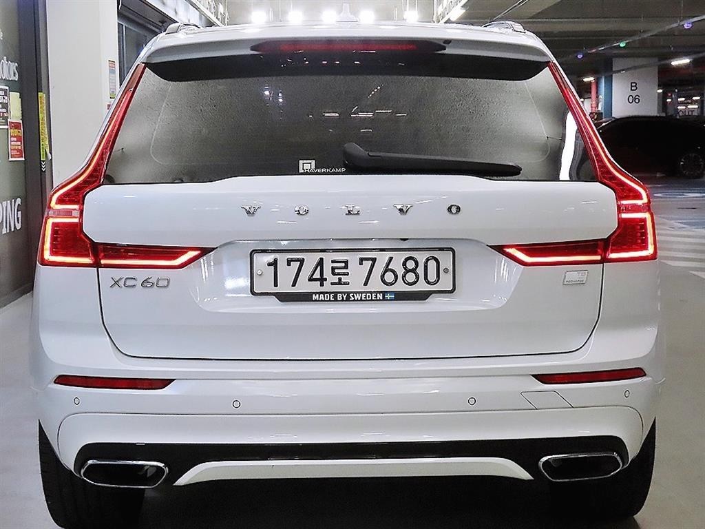 볼보 XC60 XC60(2세대) T8 AWD R-디자인 이미지 5