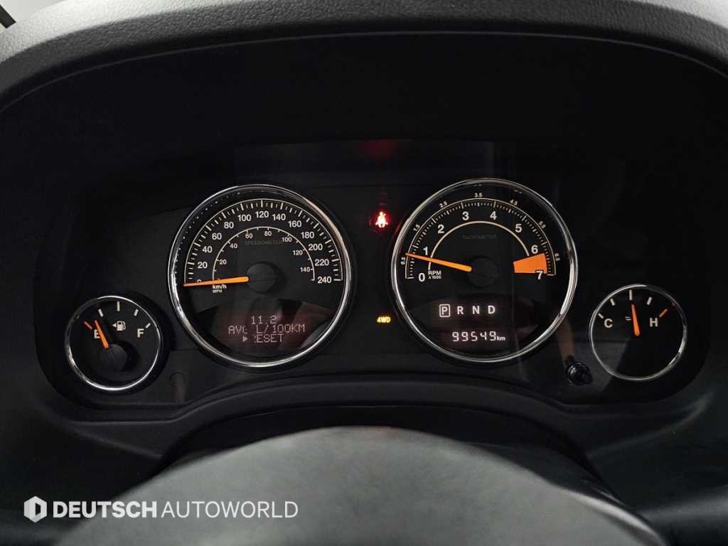 지프 컴패스 2.4 리미티드 이미지 8