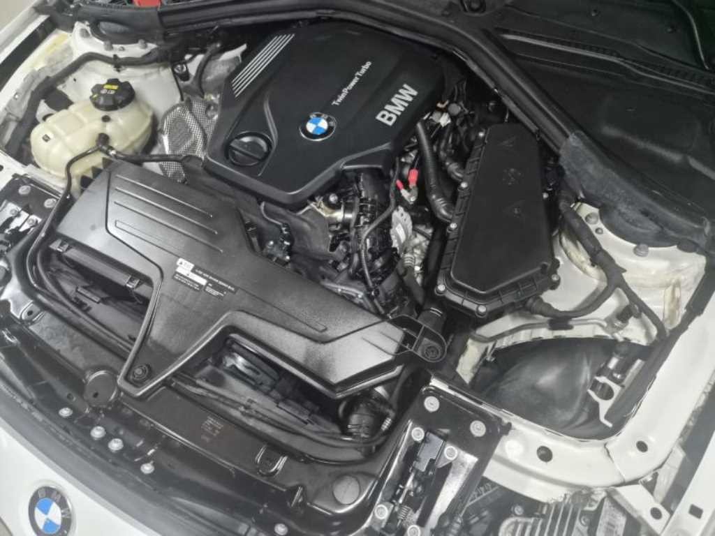 BMW 4시리즈 4시리즈 (F32) 420d 쿠페 M 스포츠 이미지 18