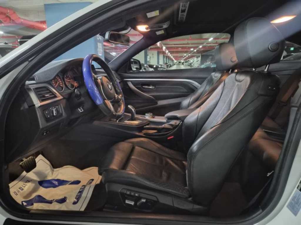 BMW 4시리즈 4시리즈 (F32) 420d 쿠페 M 스포츠 이미지 5