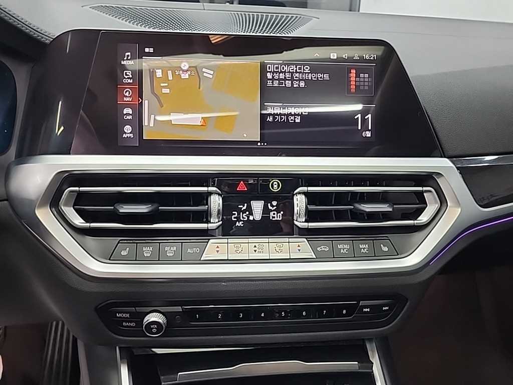 BMW 3시리즈 3시리즈 (G20) 320i 럭셔리 이미지 10