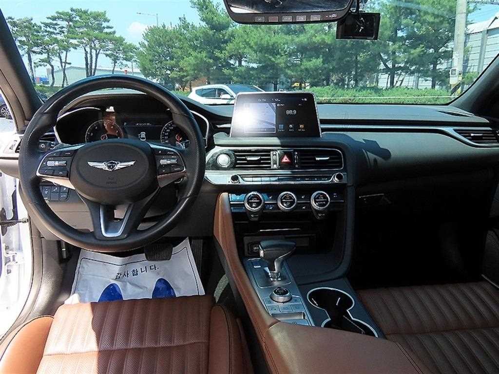 제네시스 G70 2.0T 슈프림 이미지 7