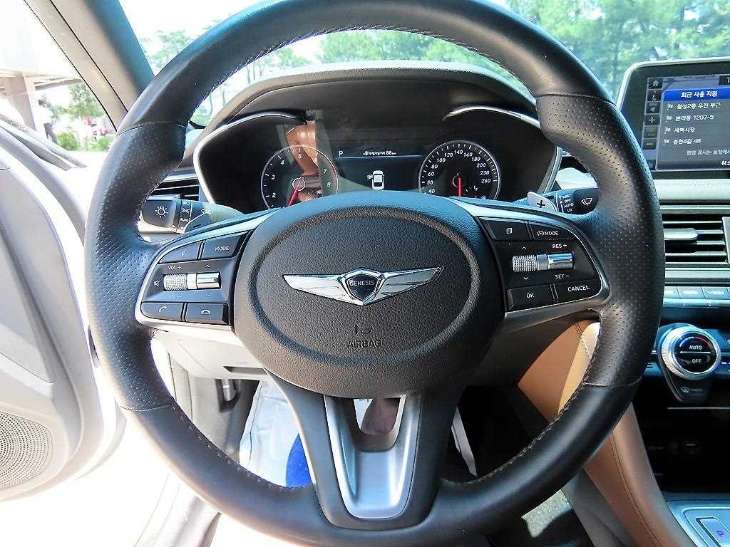제네시스 G70 2.0T 슈프림 이미지 8