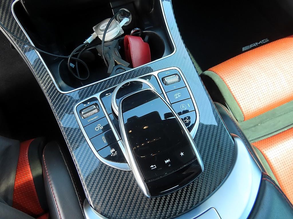 벤츠 C 클래스 C클래스 W205 C63 AMG 쿠페 이미지 12