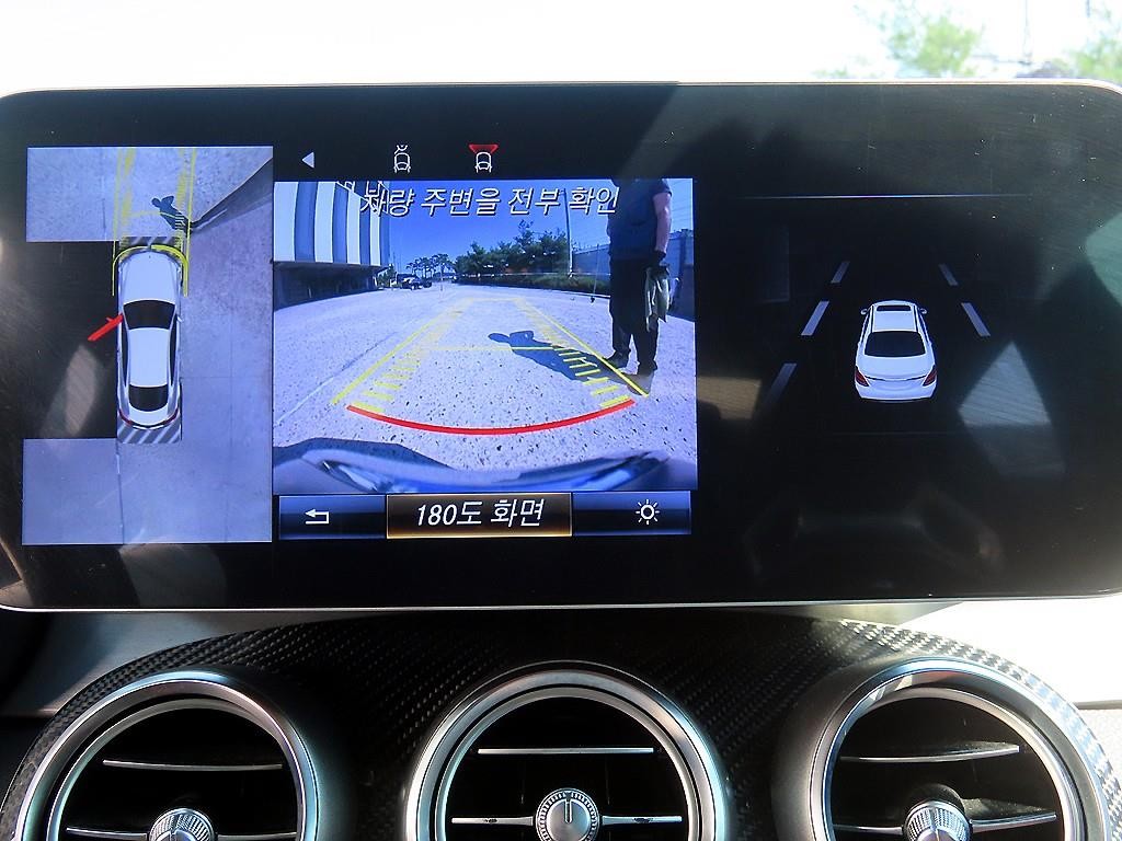 벤츠 C 클래스 C클래스 W205 C63 AMG 쿠페 이미지 16