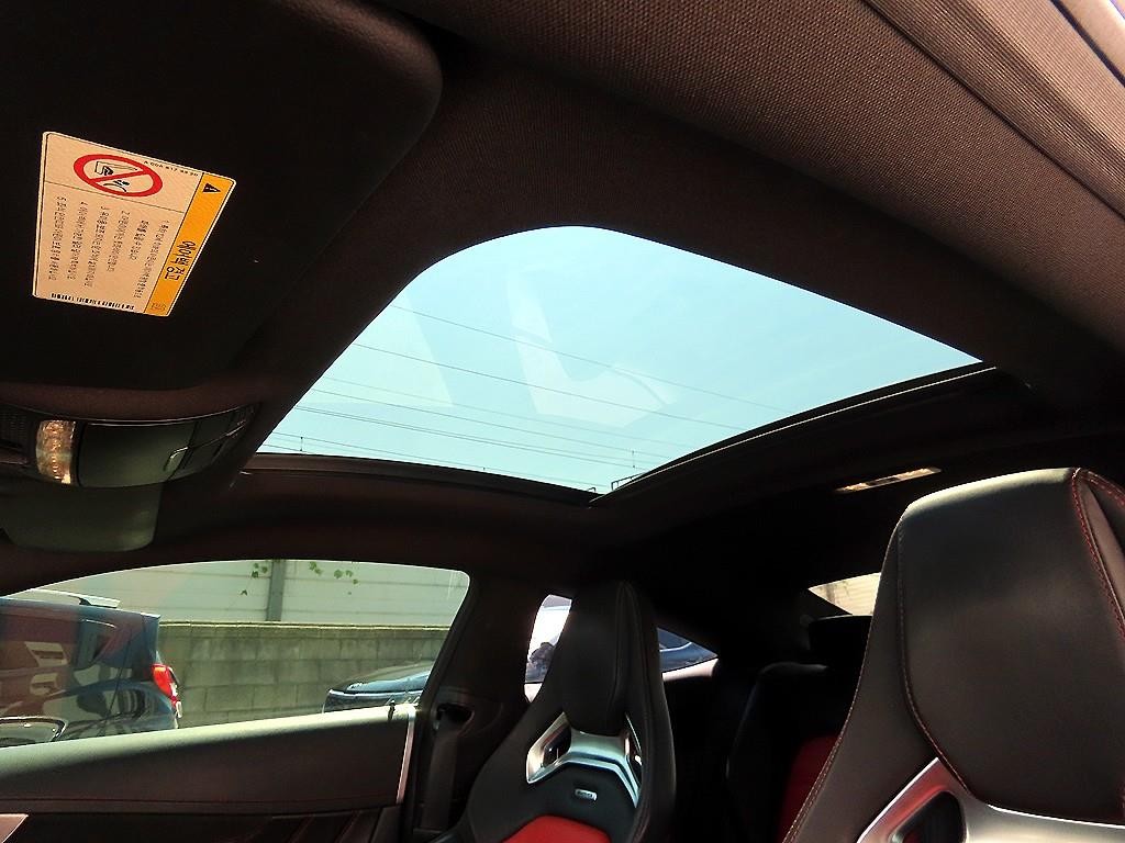 벤츠 C 클래스 C클래스 W205 C63 AMG 쿠페 이미지 18