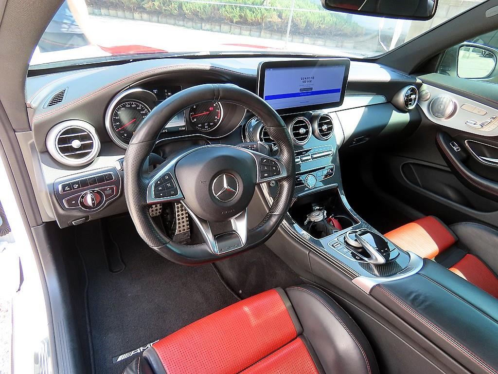 벤츠 C 클래스 C클래스 W205 C63 AMG 쿠페 이미지 7