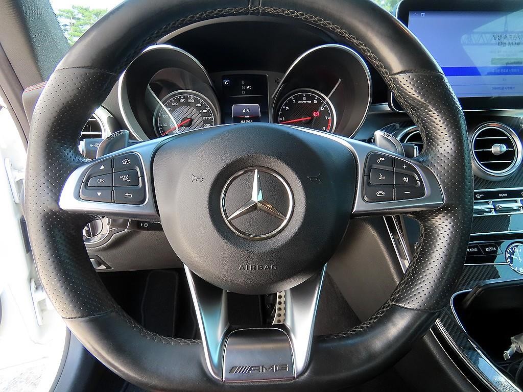 벤츠 C 클래스 C클래스 W205 C63 AMG 쿠페 이미지 8