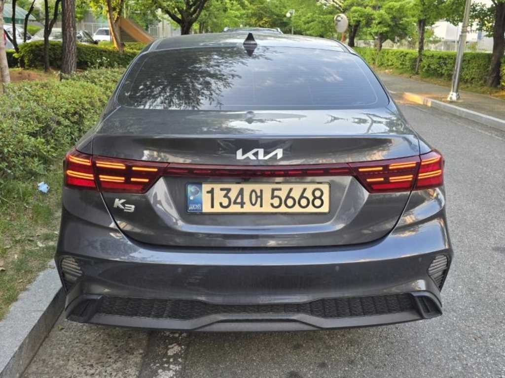 기아 K3 더뉴 K3 2세대 1.6 가솔린 프레스티지 이미지 3