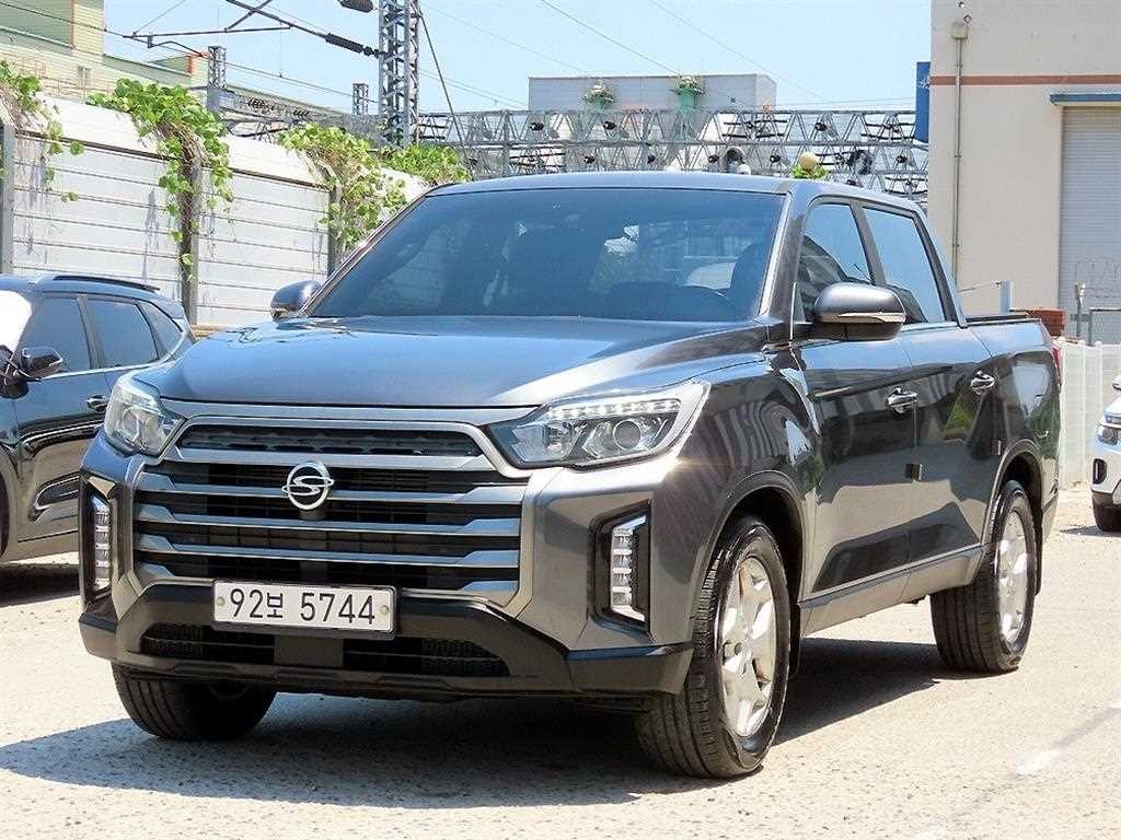 KG모빌리티(쌍용) 렉스턴 더 뉴 렉스턴 스포츠 디젤 2.2 2WD 프레스티지 이미지 2
