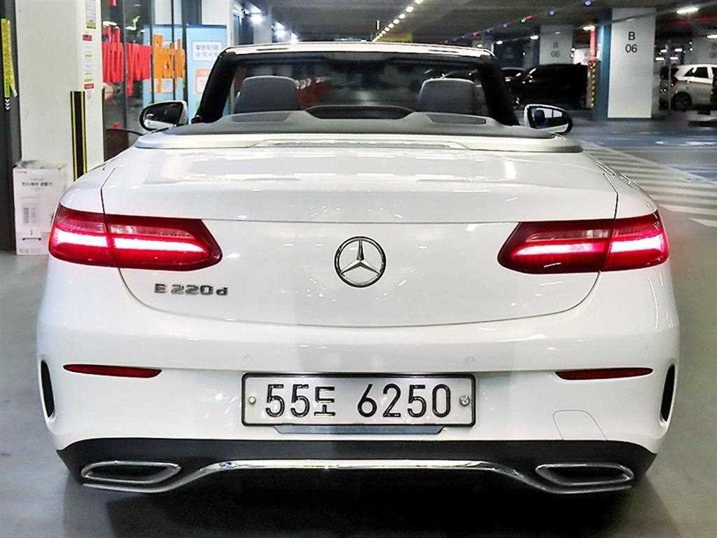 벤츠 E 클래스 E-클래스 W213 E220d 카브리올레 이미지 10