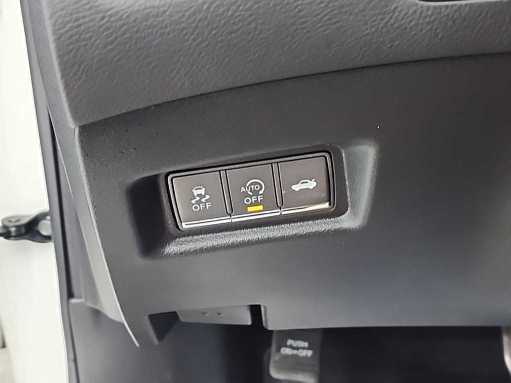 인피니티 Q Q50 2.2D 프리미엄 이미지 17