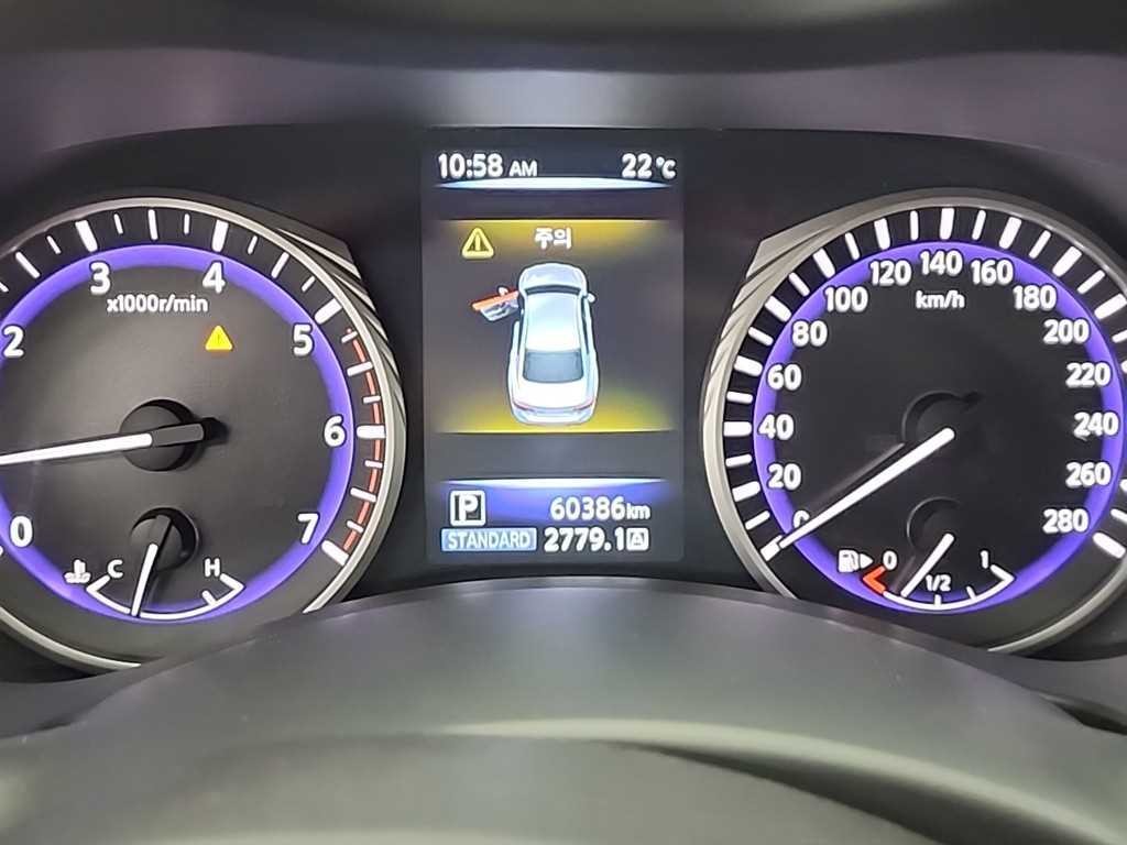 인피니티 Q Q50 2.2D 프리미엄 이미지 6