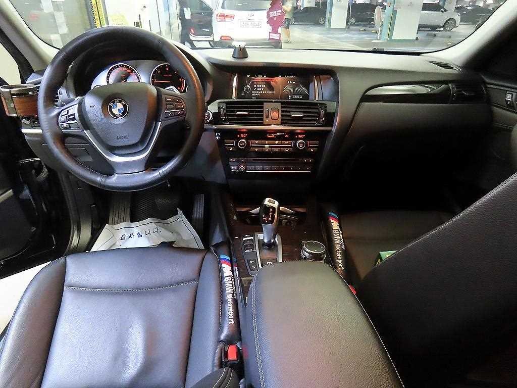 BMW X4 X4 (F26) xDrive 20d 이미지 10