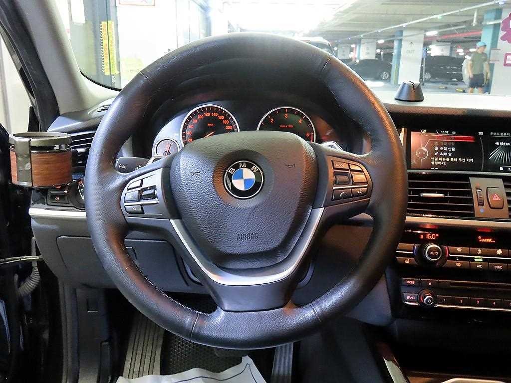 BMW X4 X4 (F26) xDrive 20d 이미지 8