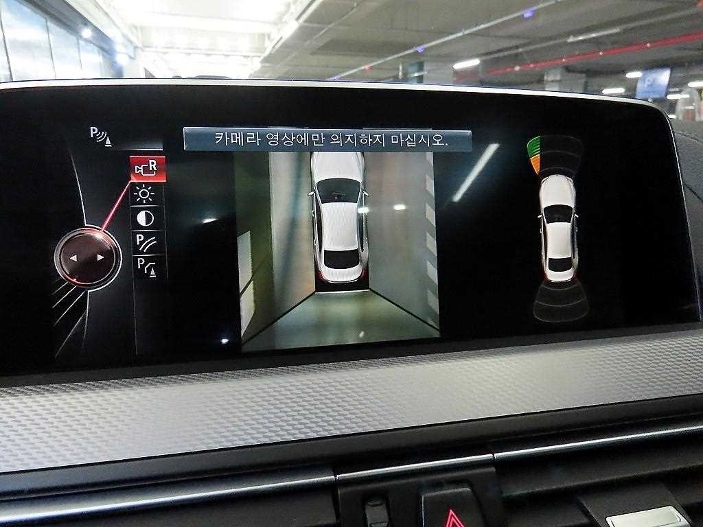 BMW 6시리즈 6시리즈 (F12) 640 그란쿠페 d xDrive M 스포츠 그란쿠페 이미지 13