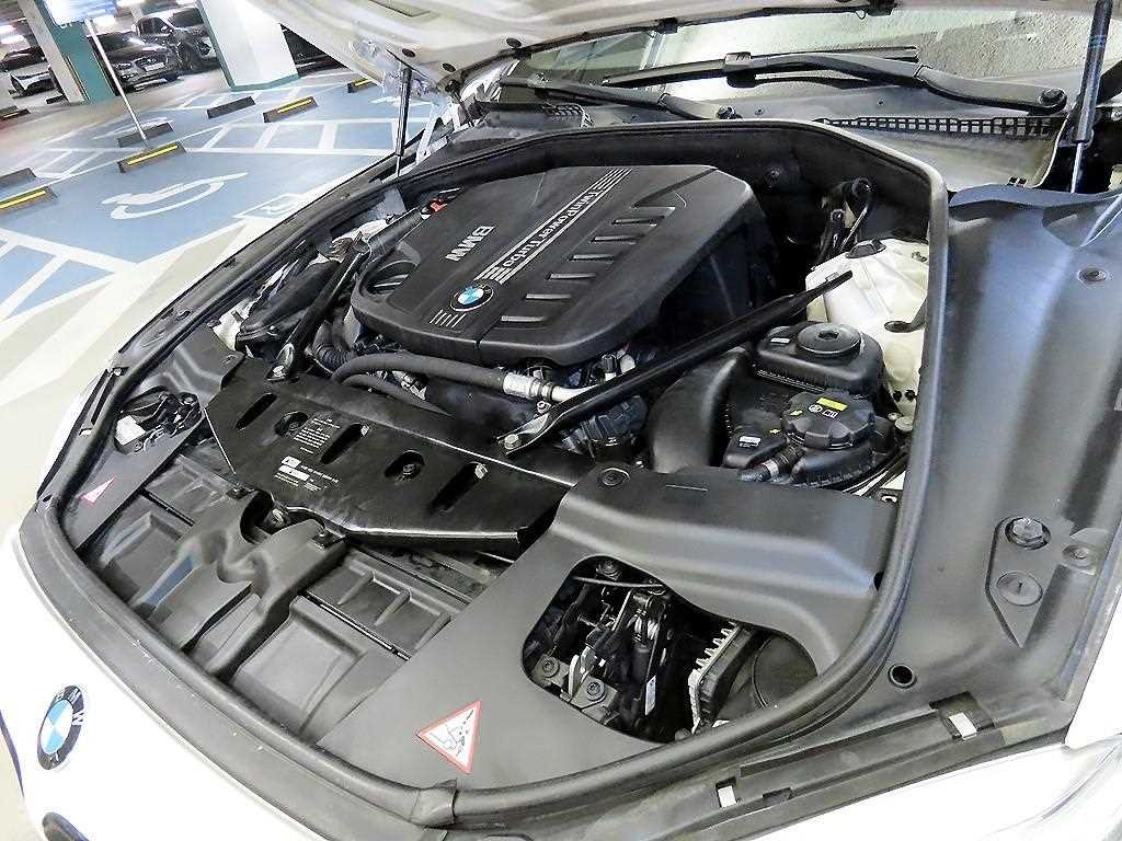 BMW 6시리즈 6시리즈 (F12) 640 그란쿠페 d xDrive M 스포츠 그란쿠페 이미지 18