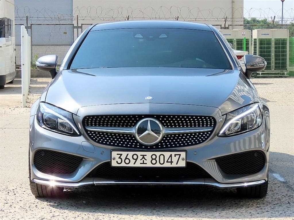벤츠 C 클래스 C클래스 W205 C200 쿠페 이미지 1