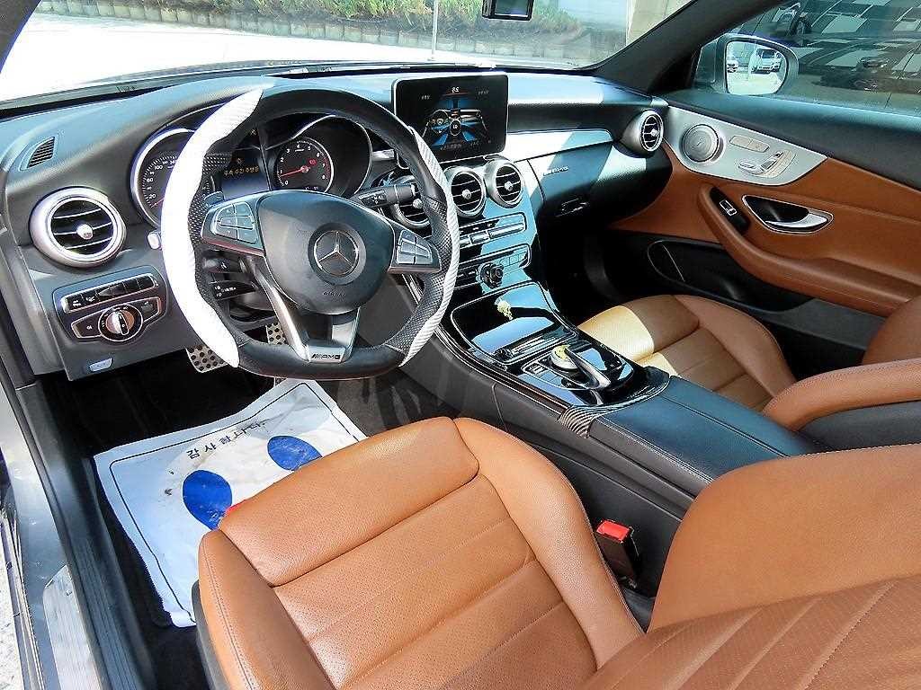 벤츠 C 클래스 C클래스 W205 C200 쿠페 이미지 7