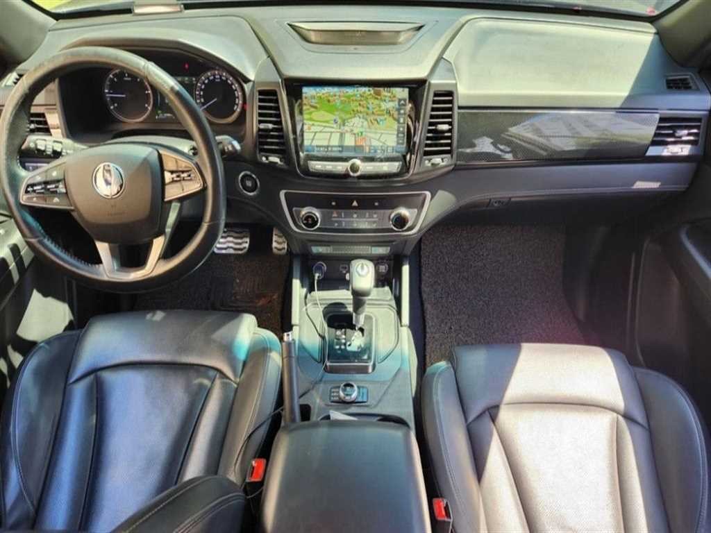 KG모빌리티(쌍용) 렉스턴 렉스턴 스포츠 칸 디젤 2.2 4WD 5링크 다이나믹 에디션 이미지 10