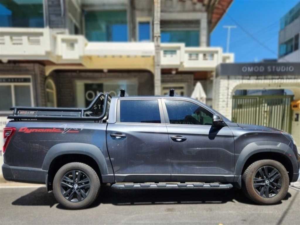 KG모빌리티(쌍용) 렉스턴 렉스턴 스포츠 칸 디젤 2.2 4WD 5링크 다이나믹 에디션 이미지 4
