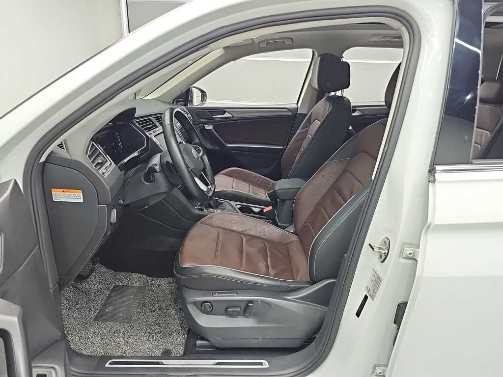 폭스바겐 티구안 티구안 올스페이스 2.0 TSI 프레스티지 이미지 11