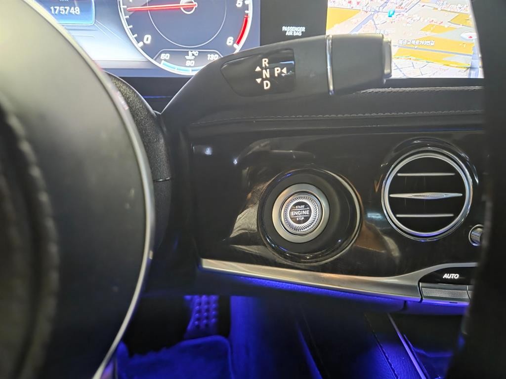 벤츠 S 클래스 S클래스-W222 S 350 d 4MATIC 이미지 16