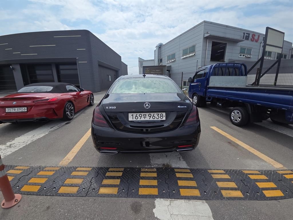벤츠 S 클래스 S클래스-W222 S 350 d 4MATIC 이미지 2