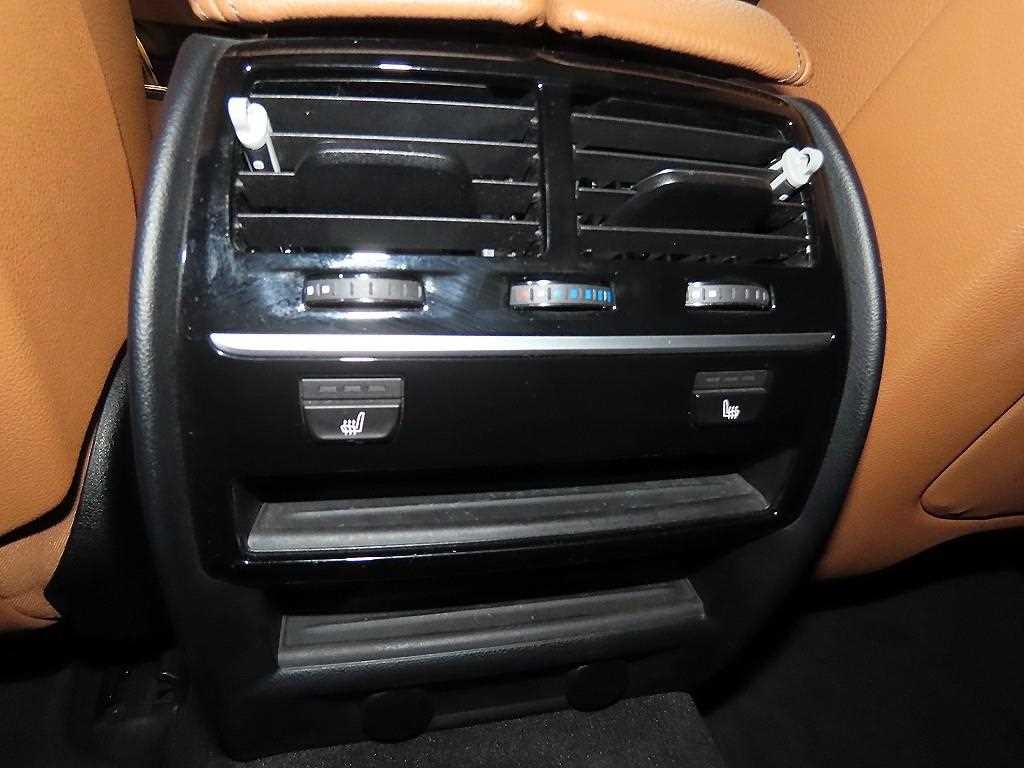 BMW 5시리즈 5시리즈 (G30) 530i M 스포츠 이미지 14