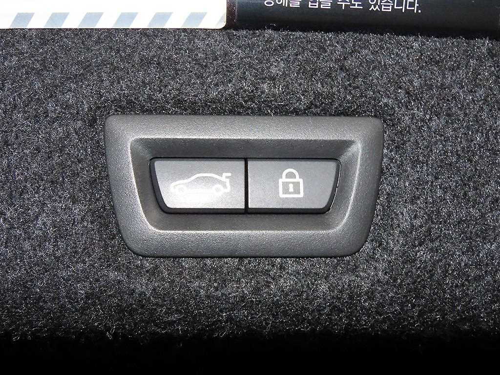 BMW 5시리즈 5시리즈 (G30) 530i M 스포츠 이미지 15