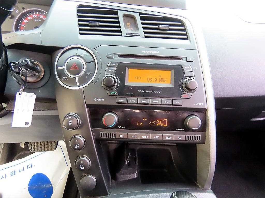 KG모빌리티(쌍용) 코란도 코란도스포츠 디젤 4WD CX7 패션 이미지 12