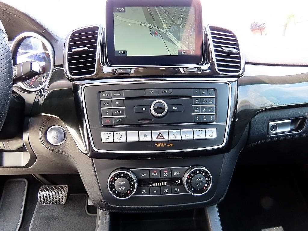 벤츠 GLS 클래스 GLS클래스 X166 GLS350 D 4MATIC 이미지 14