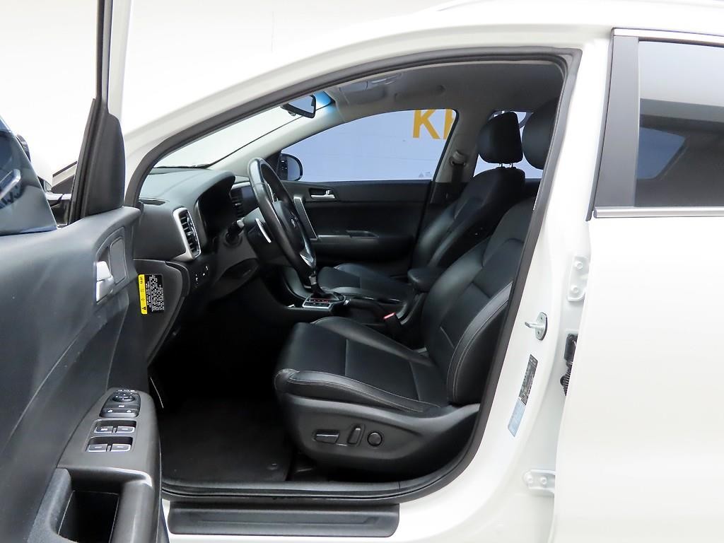 기아 스포티지 스포티지 더 볼드 1.6 디젤 2WD 프레스티지 이미지 12