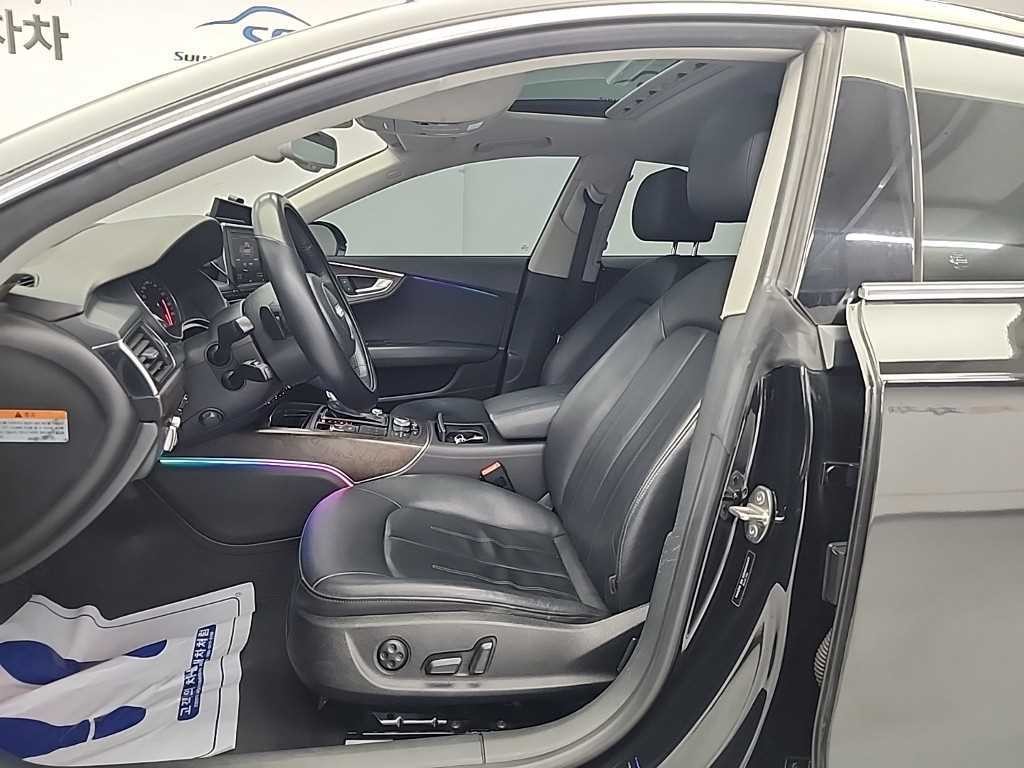 아우디 A7 3.0 TFSI 콰트로 다이나믹 이미지 11