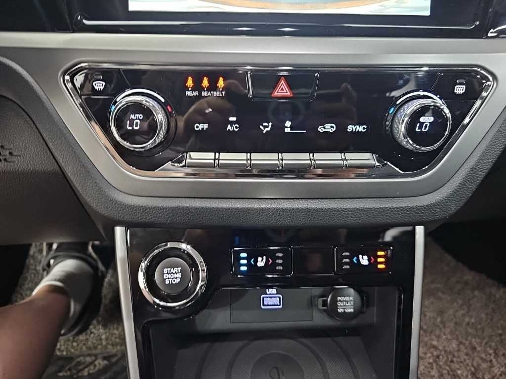 KG모빌리티(쌍용) 코란도 뷰티풀코란도 2WD 디젤 1.6 C5 플러스 이미지 10