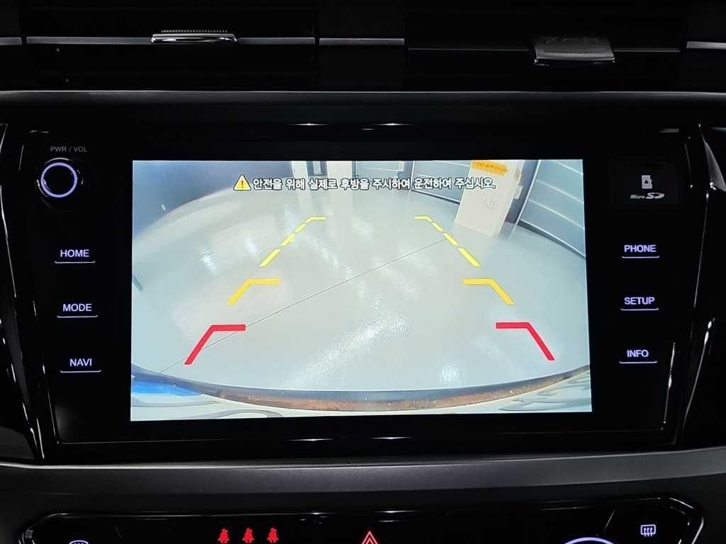 KG모빌리티(쌍용) 코란도 뷰티풀코란도 2WD 디젤 1.6 C5 플러스 이미지 15