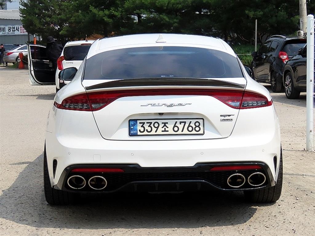 기아 스팅어 가솔린 3.3 터보 AWD GT 이미지 4