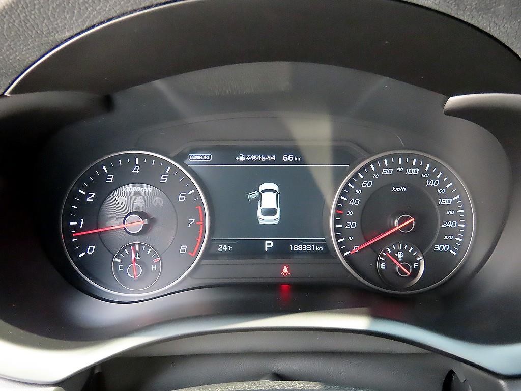 기아 스팅어 가솔린 3.3 터보 AWD GT 이미지 9