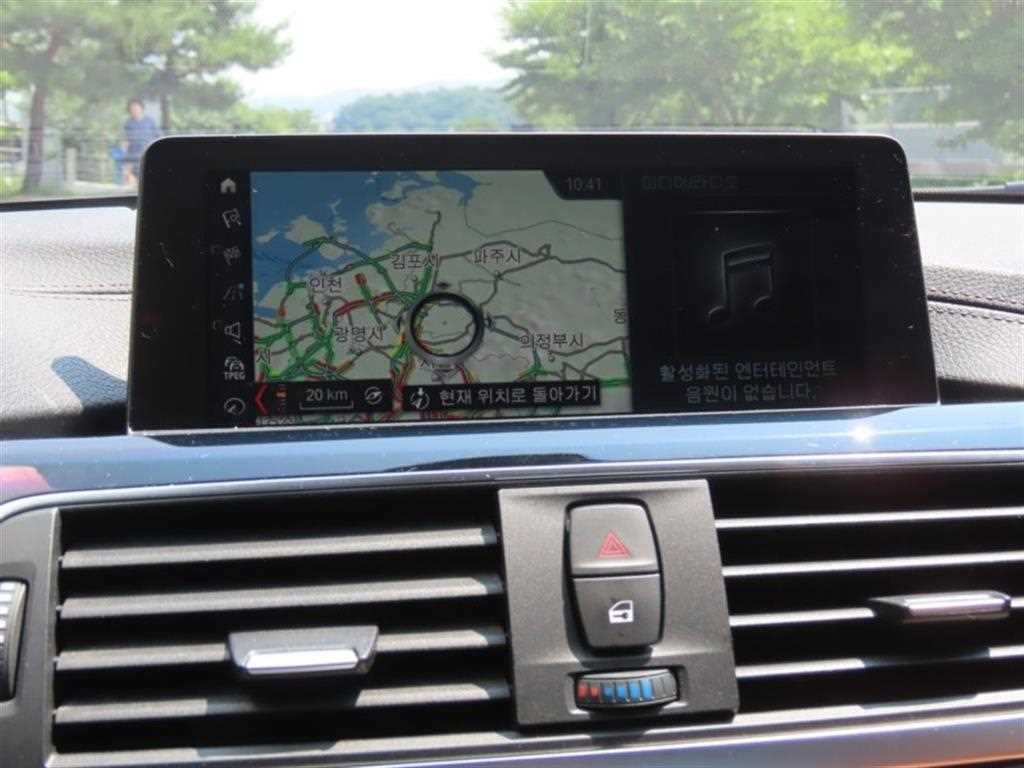 BMW 4시리즈 4시리즈 (F32) 430i 컨버터블 M 스포츠 이미지 9