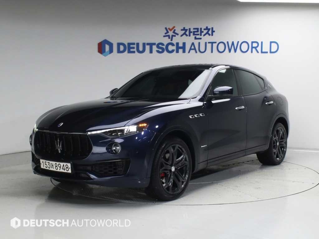 마세라티 르반떼 3.0 S AWD 그란루쏘 이미지 2